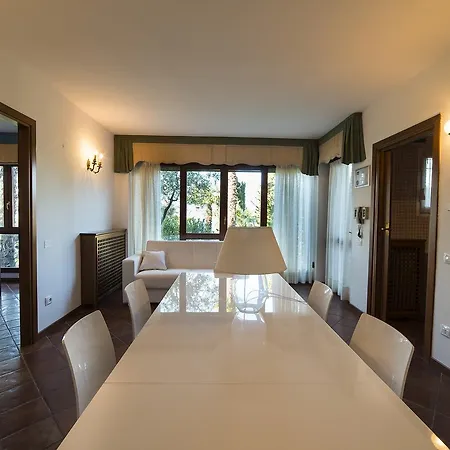 Da Carmela Villa Torri Del Benaco